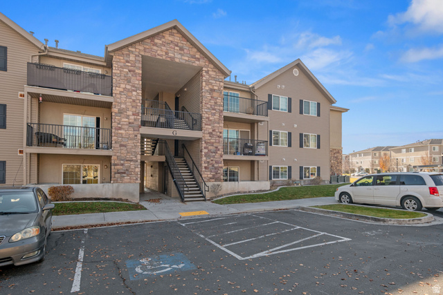 1922 N Crest Rd
                     MLS #2103231