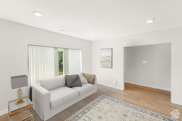 Photo 17 for MLS #2103237 at 142 W 2nd St