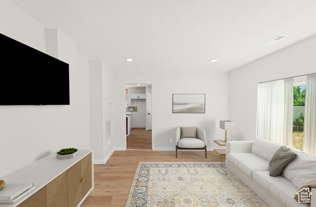 Photo 18 for MLS #2103237 at 142 W 2nd St