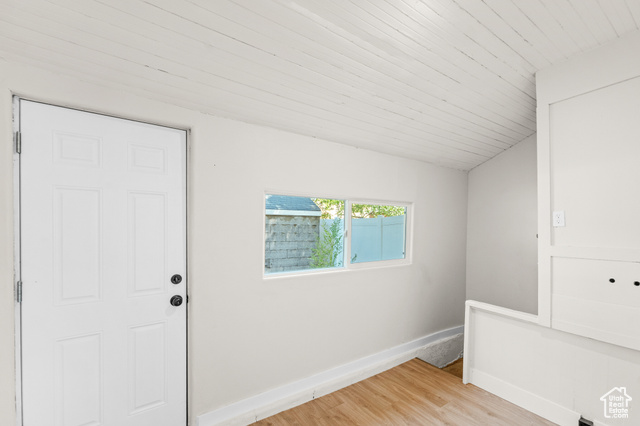 Photo 20 for MLS #2103237 at 142 W 2nd St