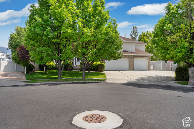 Photo 3 for MLS #2103267 at 2041 W 8820 South