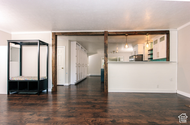 Photo 8 for MLS #2103277 at 1171 W Gordon Ave