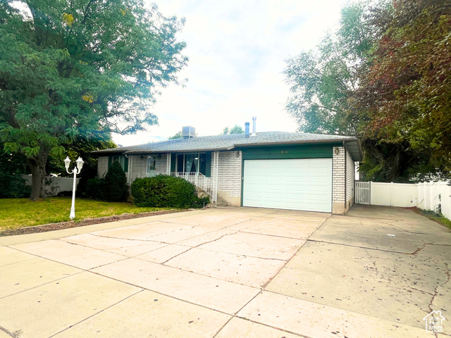 Photo 58 for MLS #2103277 at 1171 W Gordon Ave