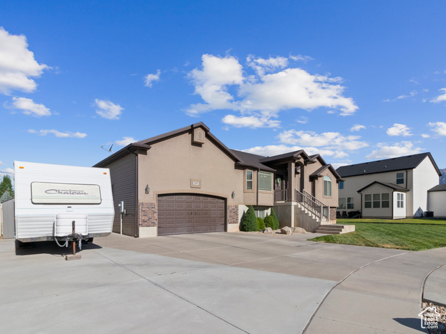 Photo 5 for MLS #2103288 at 2169 N 250 East