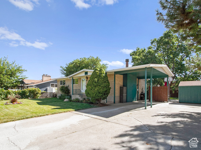 Photo 29 for MLS #2103323 at 4545 S Thornwood Ave