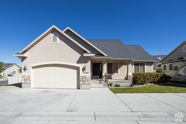 Photo 4 for MLS #2103342 at 1365 S Camlan Ln