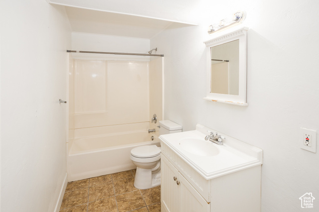 Photo 26 for MLS #2103342 at 1365 S Camlan Ln