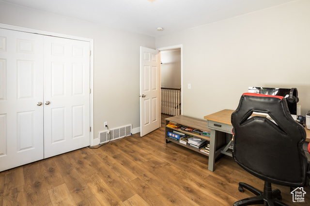 Photo 18 for MLS #2103342 at 1365 S Camlan Ln