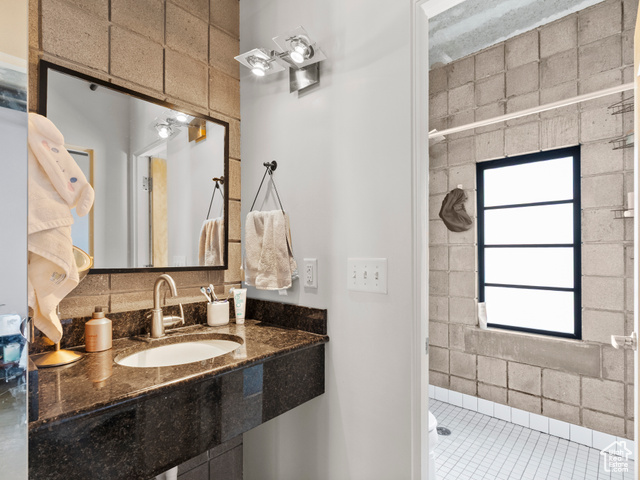 Photo 11 for MLS #2103368 at 360 W Broadway #619