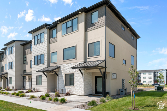 452 S 900 W, American Fork UT 84003