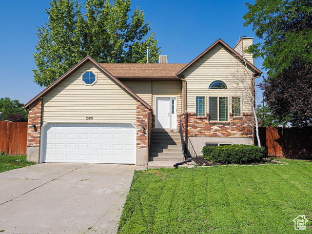 MLS #2103408 - 1389 N Morton Dr