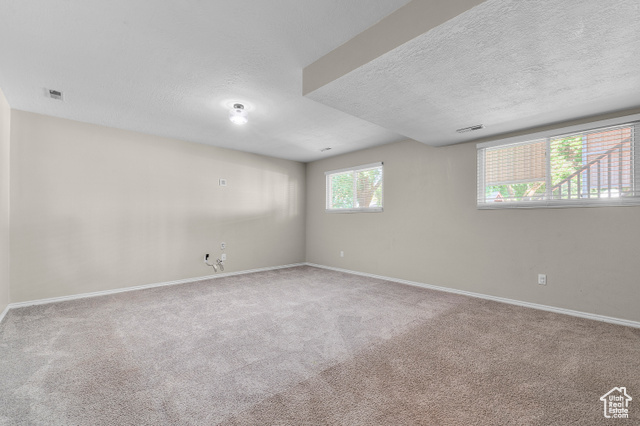 Photo 19 for MLS #2103414 at 889 S Clover Cir