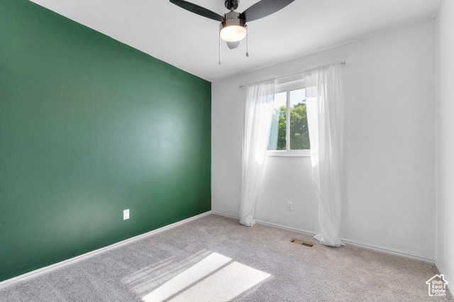 Photo 15 for MLS #2103414 at 889 S Clover Cir