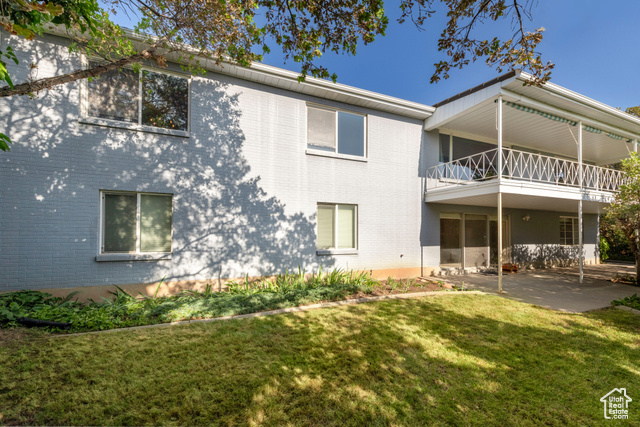 Photo 37 for MLS #2103438 at 1110 S Oak Hills Way