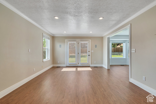 Photo 12 for MLS #2103447 at 927 E 70 South