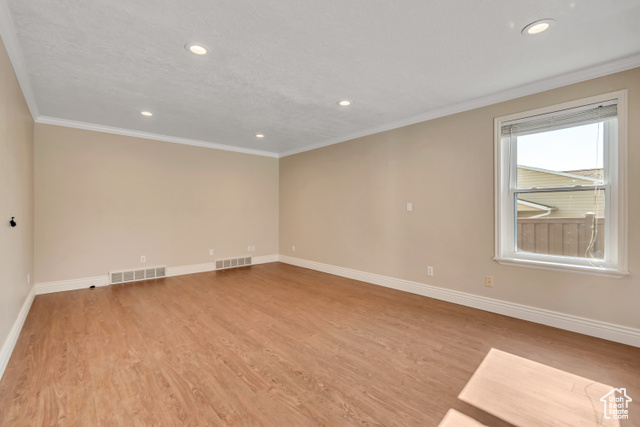 Photo 13 for MLS #2103447 at 927 E 70 South