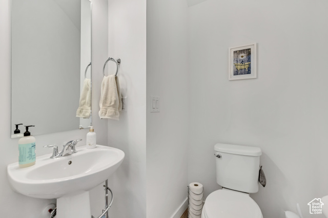 Photo 8 for MLS #2103453 at 10577 S Redknife Dr