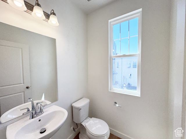 Photo 6 for MLS #2103458 at 6921 W South Jordan Pkwy