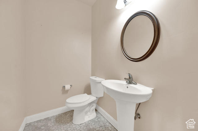 Photo 11 for MLS #2103490 at 687 E 1600 South
