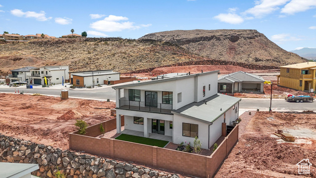 Photo 38 for MLS #2103497 at 1033 E Coyote Crest Dr
