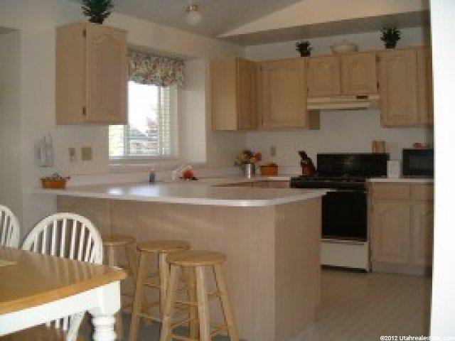 1860 E Sunset Dr, Layton, UT 84040 — photo 4