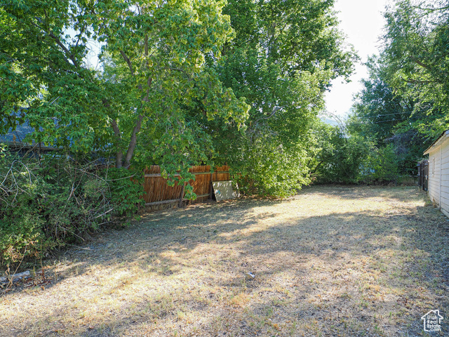 Photo 5 for MLS #2103515 at 3564 S Jefferson Ave