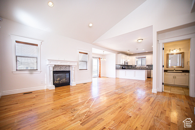 Photo 7 for MLS #2103516 at 3883 E Hopi Rd