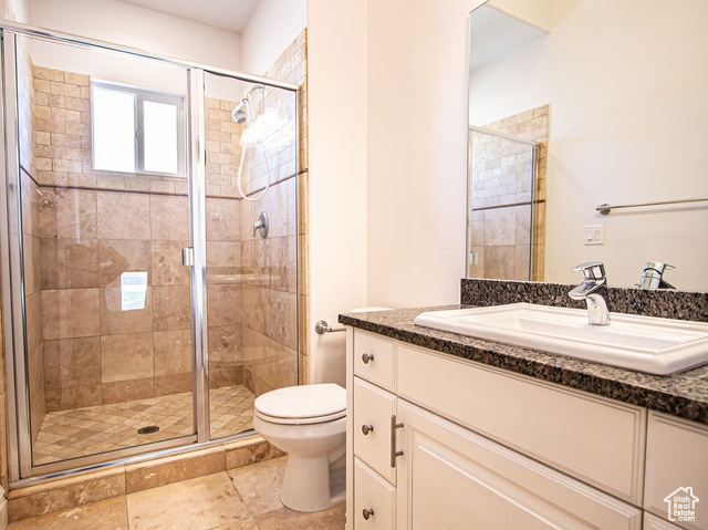 Photo 13 for MLS #2103516 at 3883 E Hopi Rd