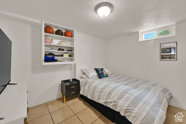 Photo 19 for MLS #2103523 at 848 N Poinsettia Dr