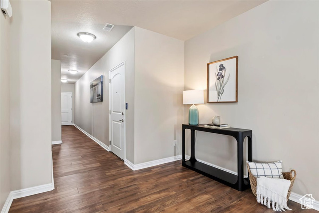 Photo 4 for MLS #2103524 at 11184 S Waltana Way #105
