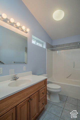 Photo 14 for MLS #2103529 at 7825 S Pioneer St