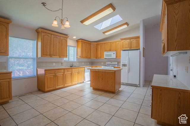 Photo 8 for MLS #2103529 at 7825 S Pioneer St