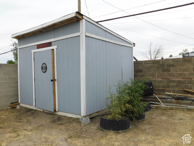 Photo 17 for MLS #2103561 at 4243 W 5655 South