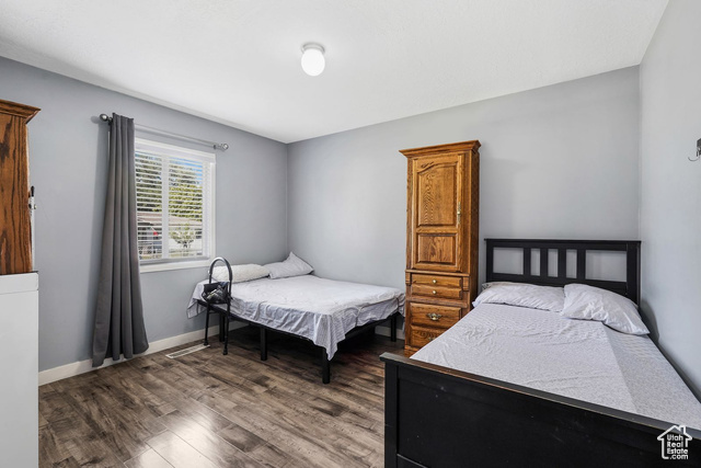 Photo 4 for MLS #2103561 at 4243 W 5655 South