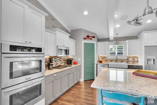 Photo 9 for MLS #2103565 at 636 E 100 North