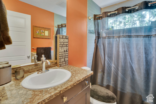 Photo 19 for MLS #2103565 at 636 E 100 North