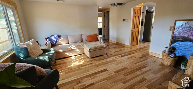 Photo 3 for MLS #2103589 at 499 E 200 South
