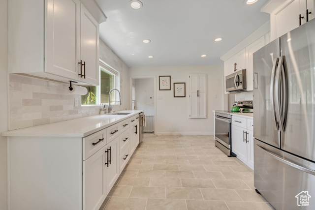 Photo 5 for MLS #2103594 at 964 E 3385 South