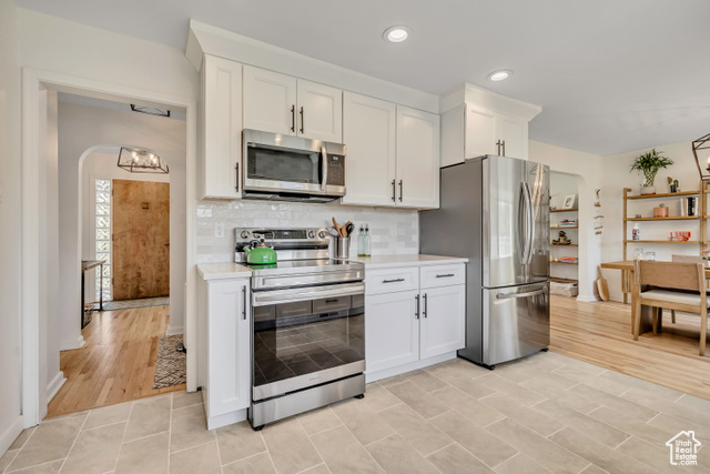 Photo 7 for MLS #2103594 at 964 E 3385 South