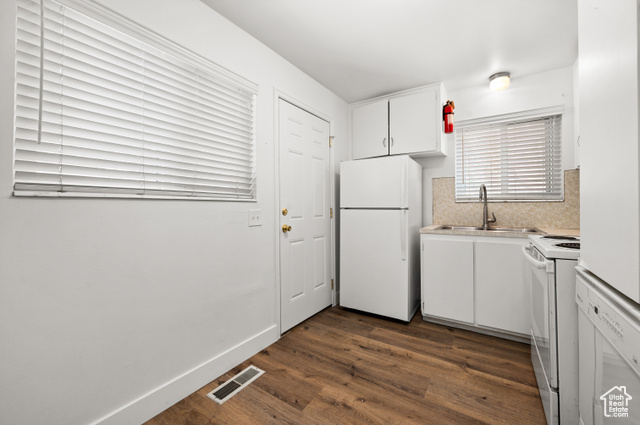 Photo 4 for MLS #2103601 at 2500 S 700 East