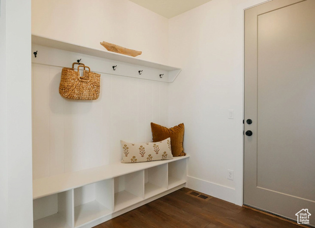 Photo 49 for MLS #2103603 at 1839 W Chaco Cir #106