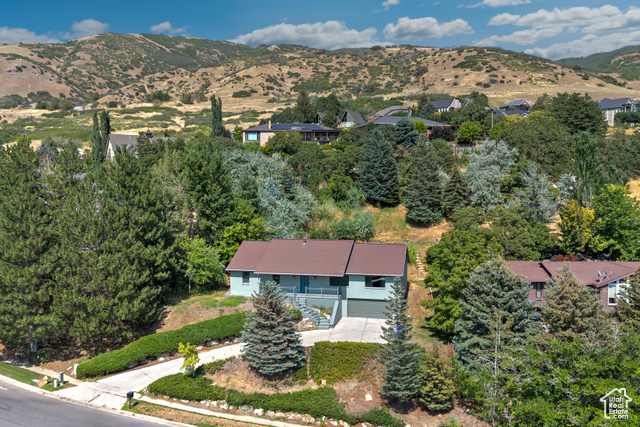 Photo 38 for MLS #2103610 at 932 N Northridge