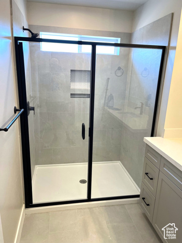 Photo 10 for MLS #2103618 at 1226 N Berra Blvd