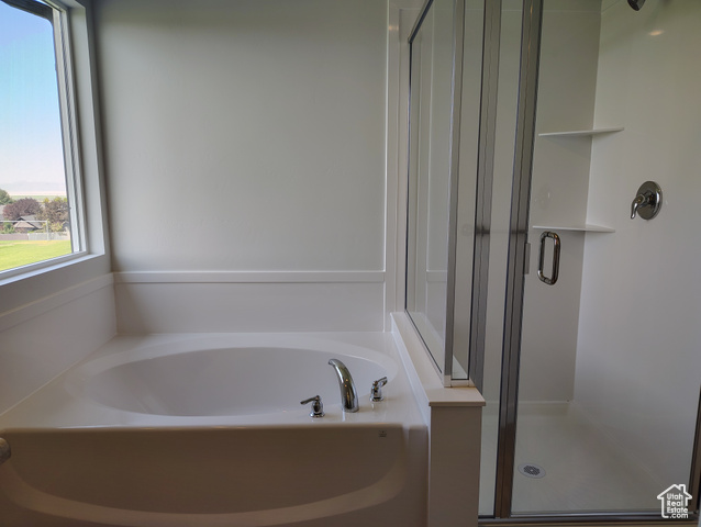 Photo 12 for MLS #2103637 at 2057 N Loxley Dr