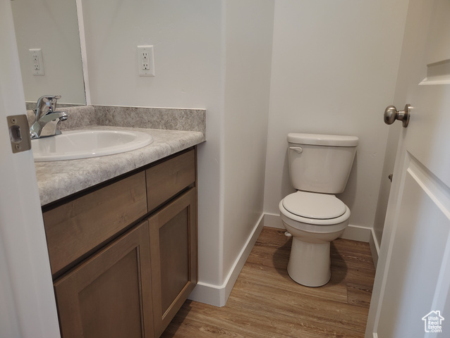 Photo 9 for MLS #2103637 at 2057 N Loxley Dr