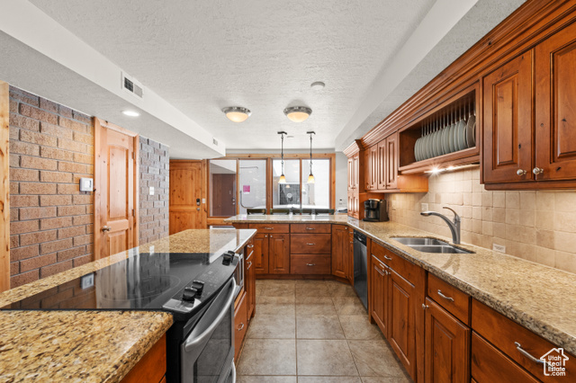 Photo 7 for MLS #2103666 at 1792 Captain Molly Dr #298