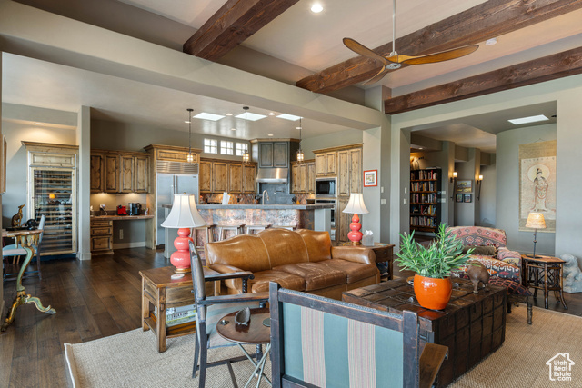 Photo 9 for MLS #2103690 at 2329 N Cohonina Trl
