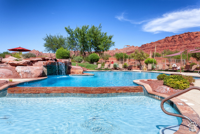 Photo 60 for MLS #2103690 at 2329 N Cohonina Trl