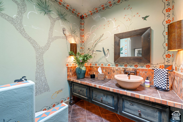 Photo 27 for MLS #2103690 at 2329 N Cohonina Trl