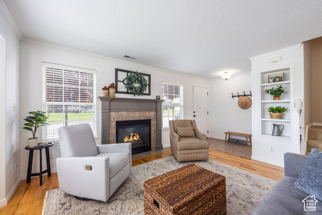 Photo 5 for MLS #2103691 at 893 Zurich Ln